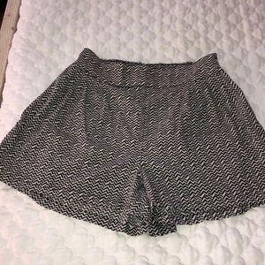 American eagle flowy shorts!